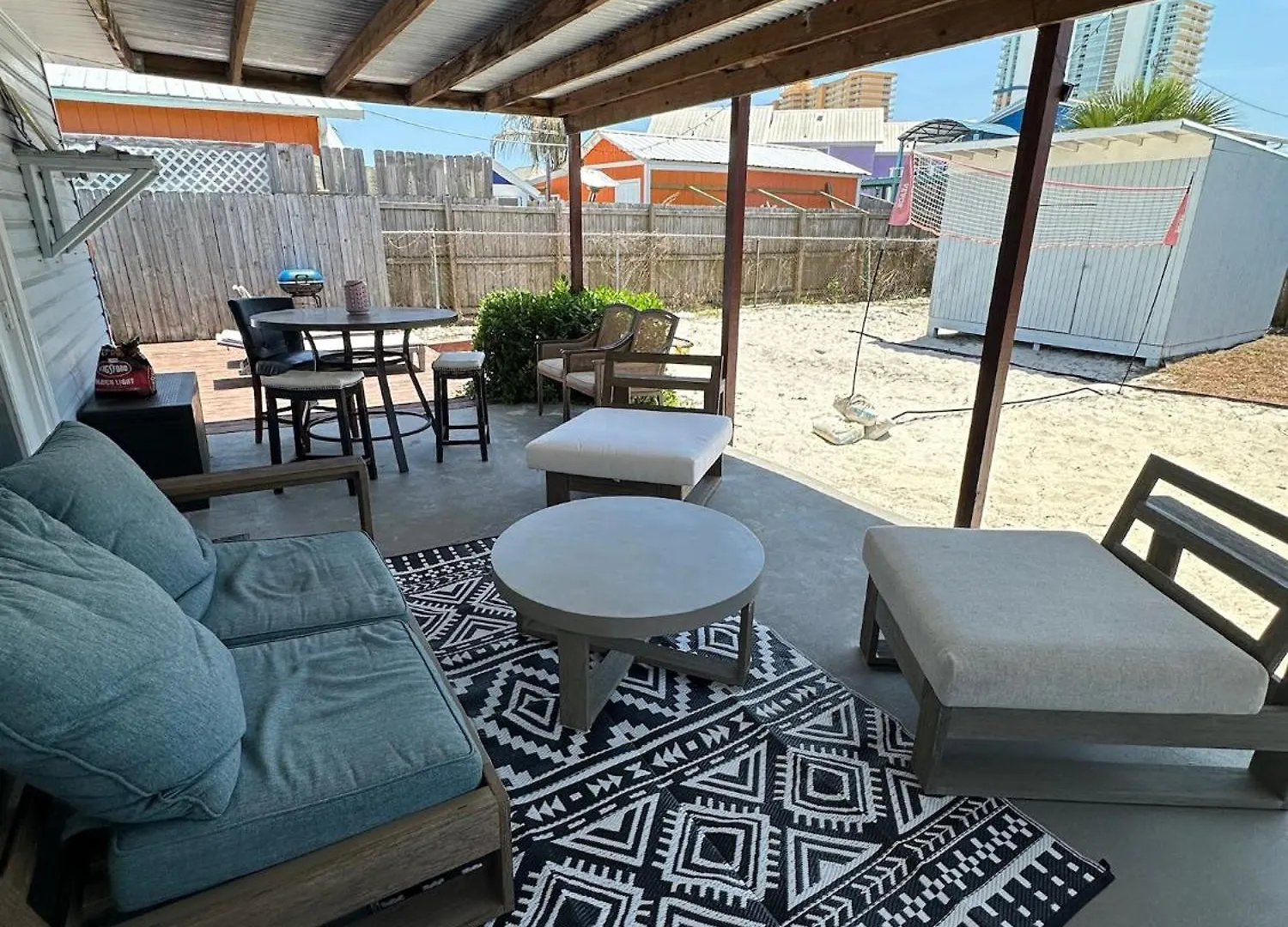 Дом отдыха Beachside Bliss - Breakfast, Walk To Schooners, Sleeps 15, Fenced Privacy Панама-Сити