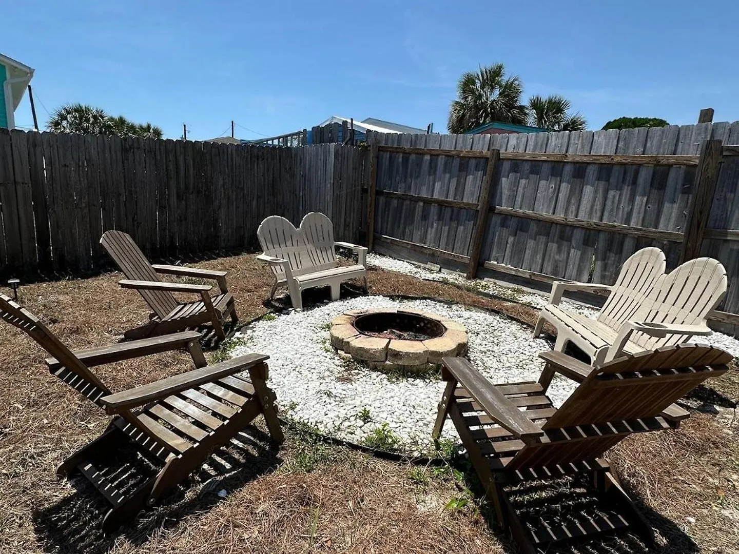 Дом отдыха Beachside Bliss - Breakfast, Walk To Schooners, Sleeps 15, Fenced Privacy Панама-Сити США